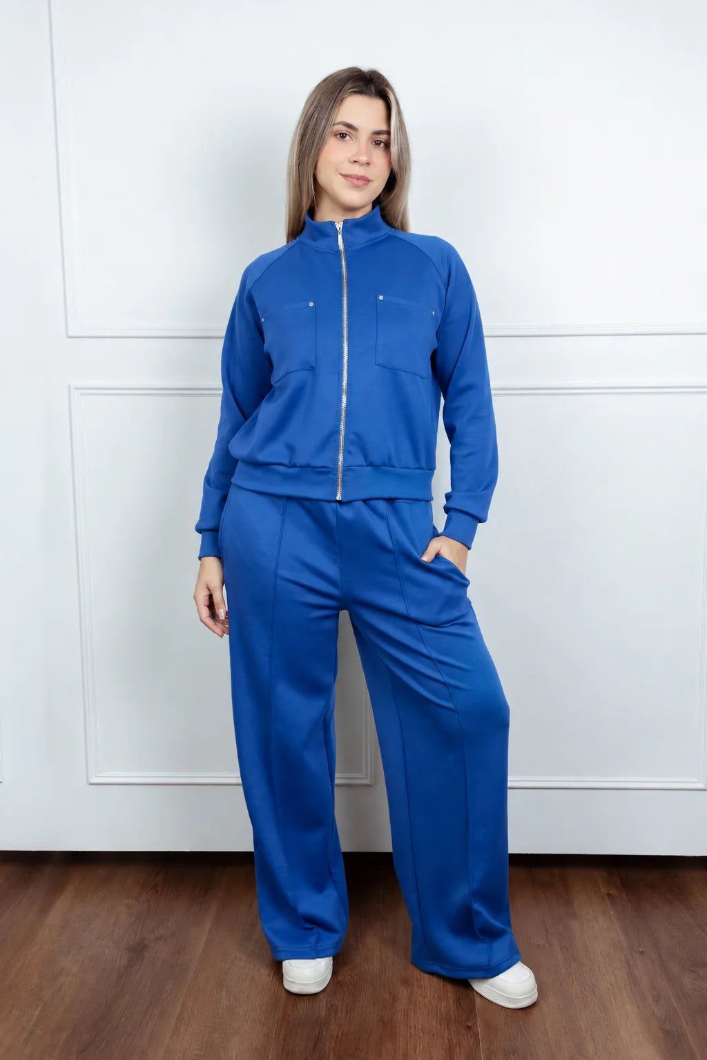 Azul